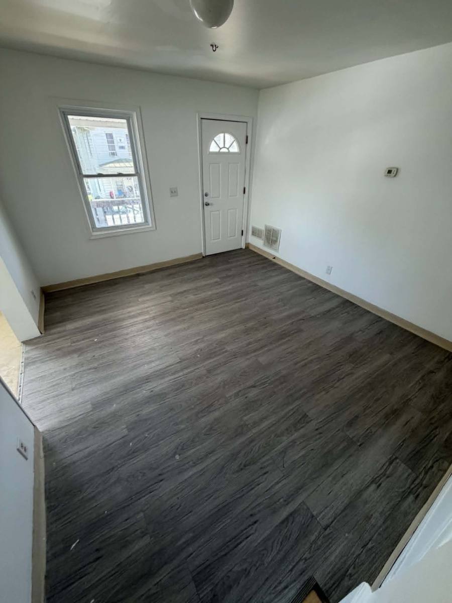 Apartment for rent at 141 Maple St #B, Frostburg, MD 21532