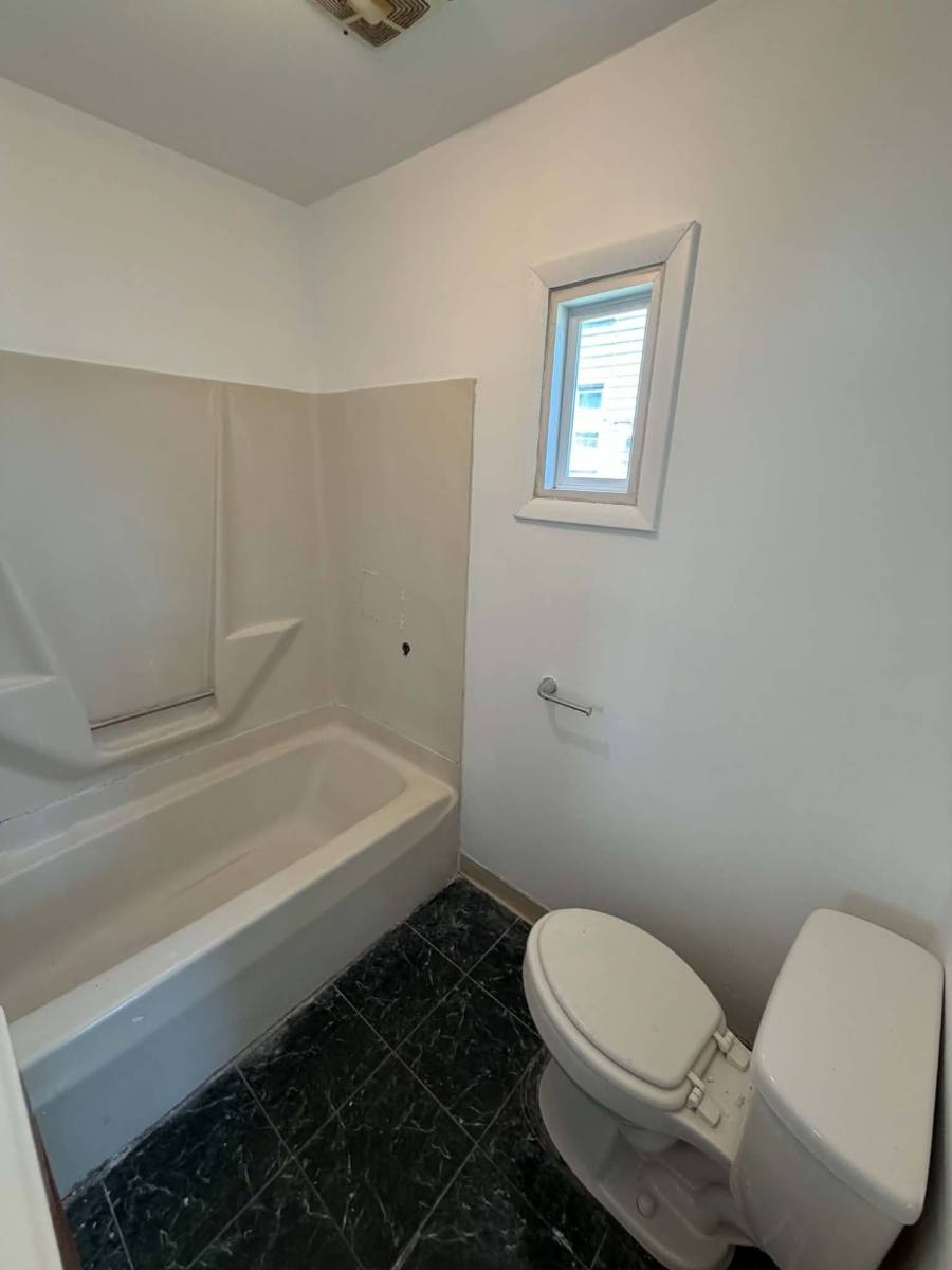 Apartment for rent at 141 Maple St #B, Frostburg, MD 21532