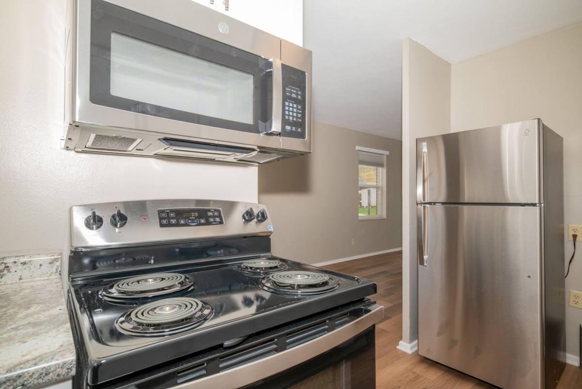 Townhouse for rent at 2100 Rhomberg Ave, Dubuque, IA 52001