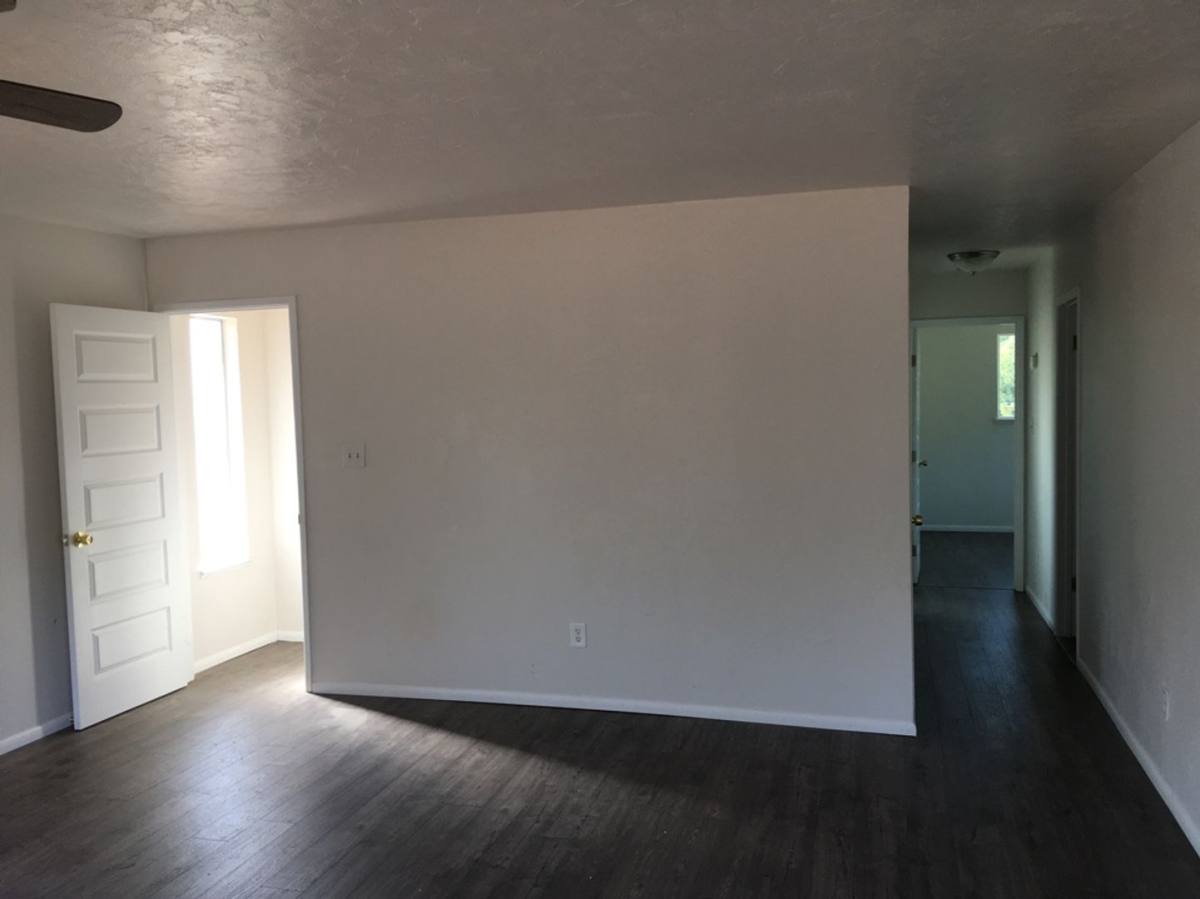 House for rent at 9247 Fairway Dr, Kelseyville, CA 95451