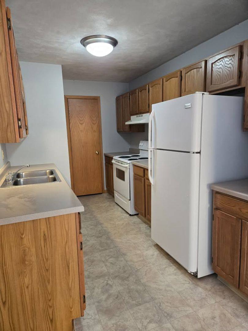 Apartment for rent at 1101 Division St, Decorah, IA 52101