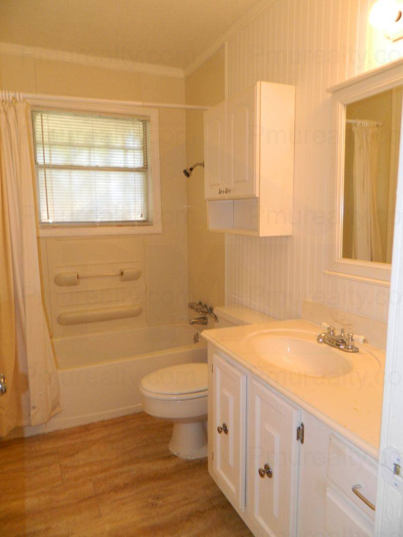 House for rent at 7826 Overridge Dr, Dallas, TX 75232