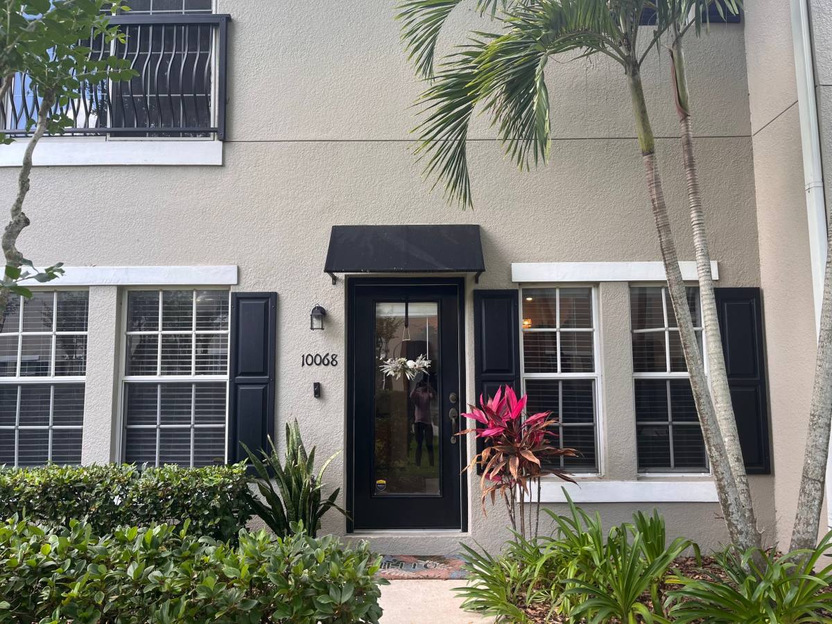Townhouse for rent at 10068 Old Haven Way, Tampa, FL 33624
