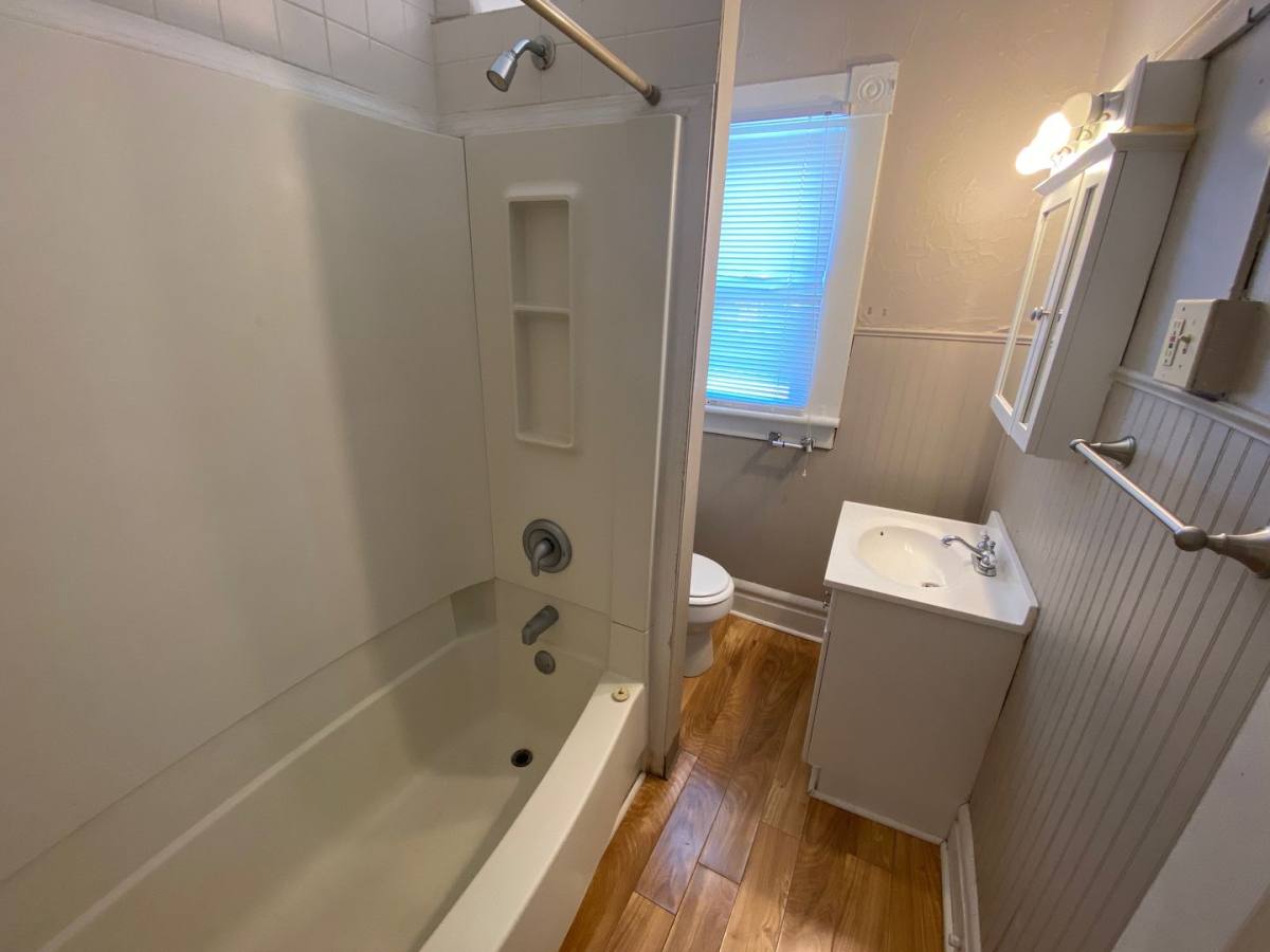 Apartment for rent at 1444 Hunter Ave, Columbus, OH 43201