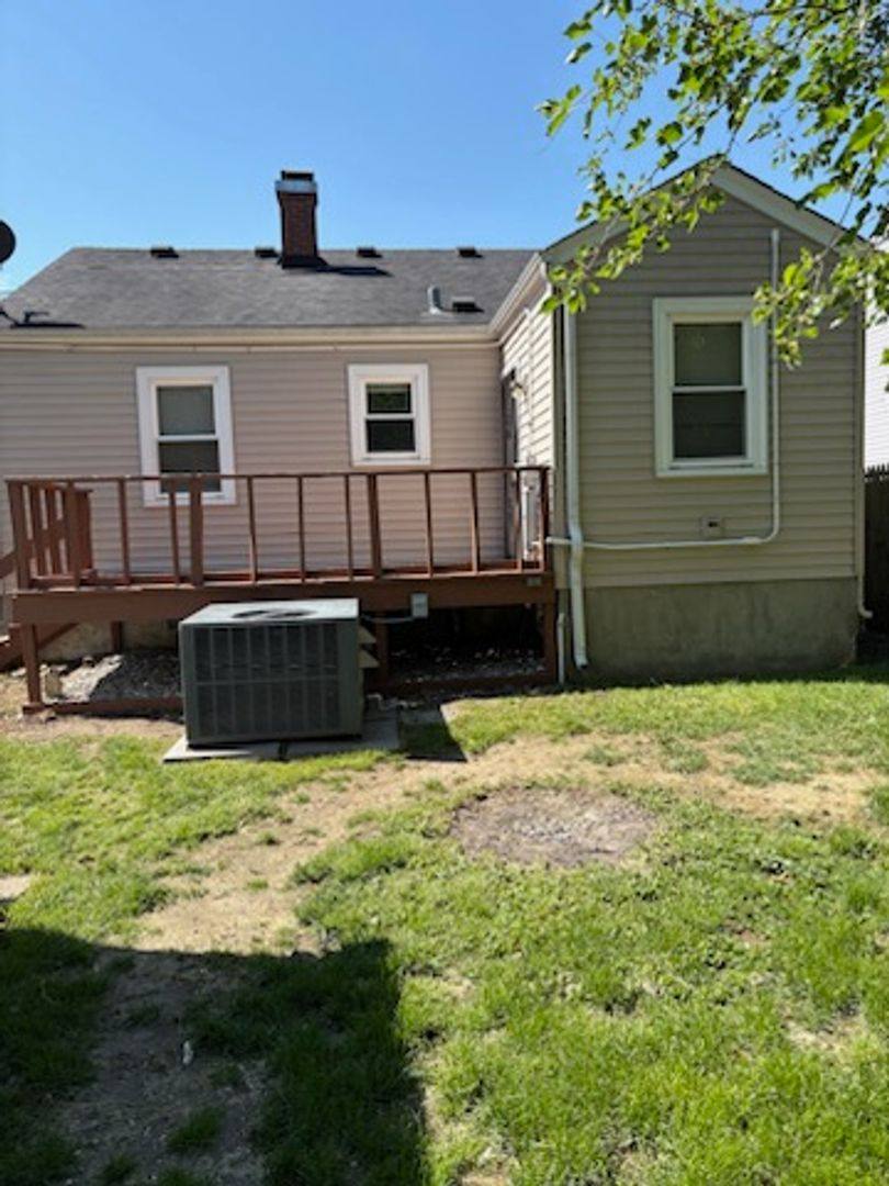 House for rent at 327 Inverness Ave, Louisville, KY 40214