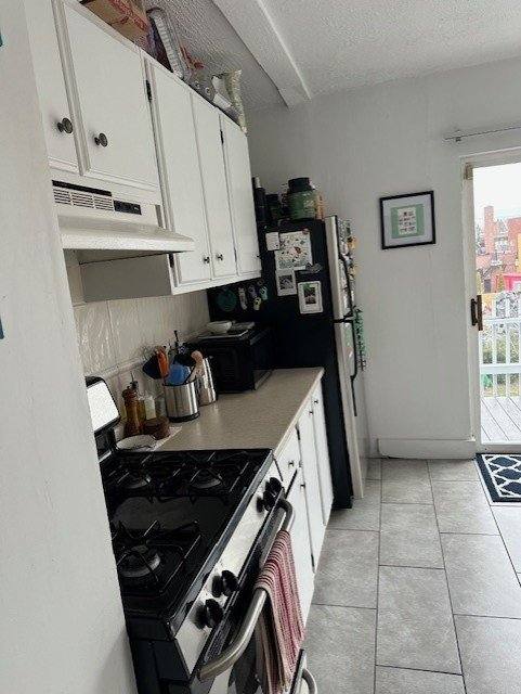 House for rent at 27 Peaceable St - 2nd Floor, Brighton, MA 02135
