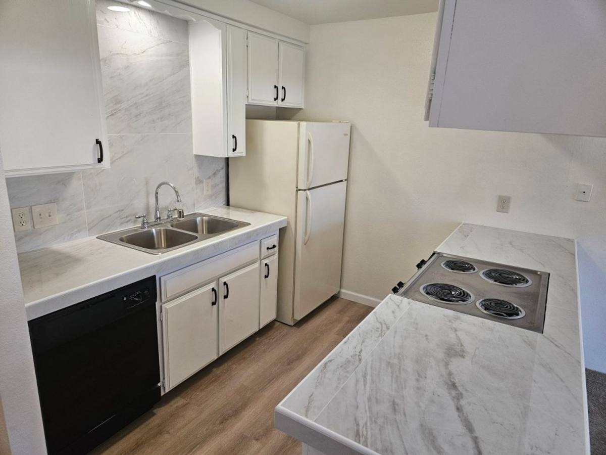 Apartment for rent at 9721 Dale Ave, Spring Valley, CA 91977