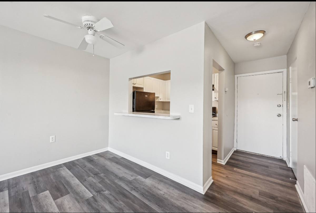 Apartment for rent at 4657 Tamarack Blvd, Columbus, OH 43229