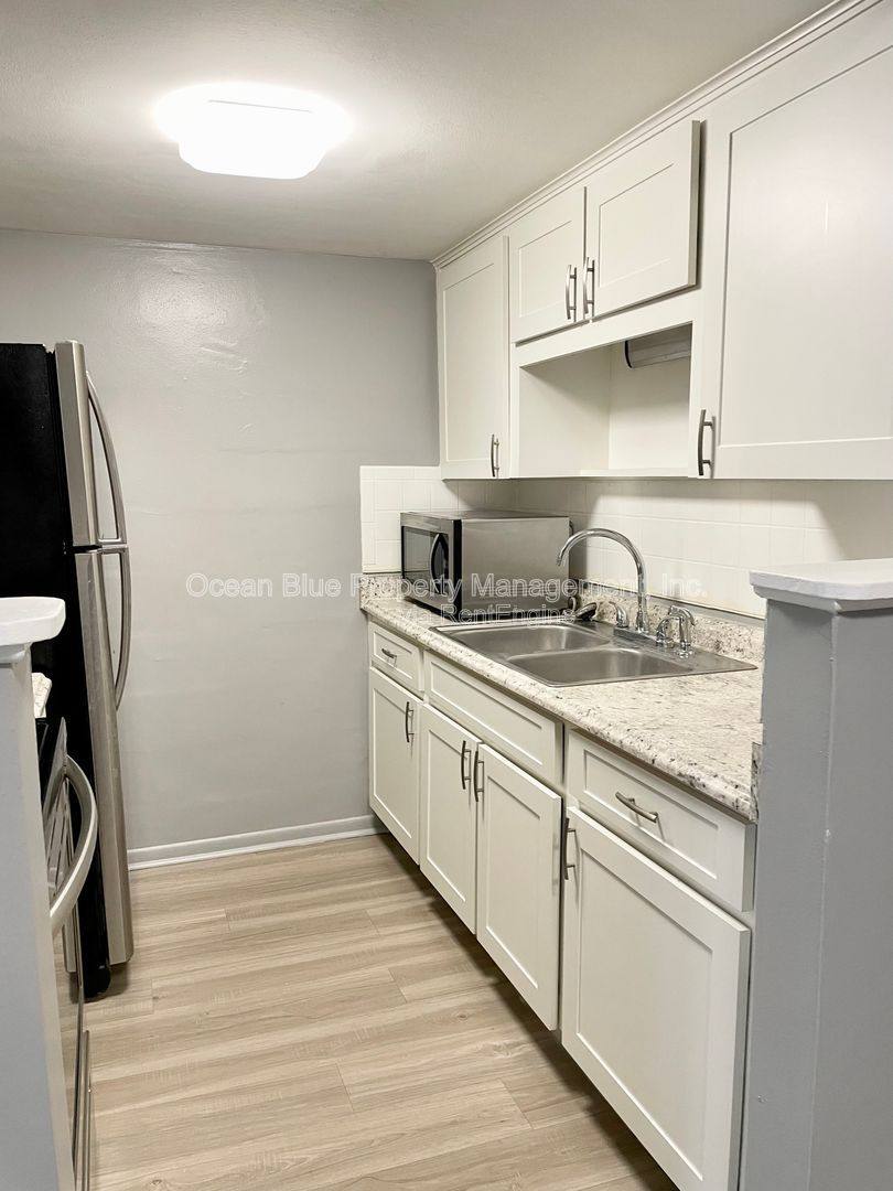 Apartment for rent at 311 S Arcturas Ave #3, Clearwater, FL 33765