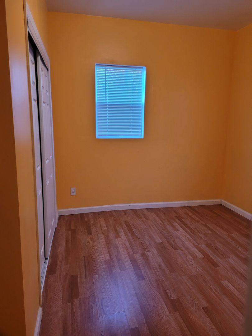 House for rent at 1631 N Hydraulic, Wichita, KS 67214