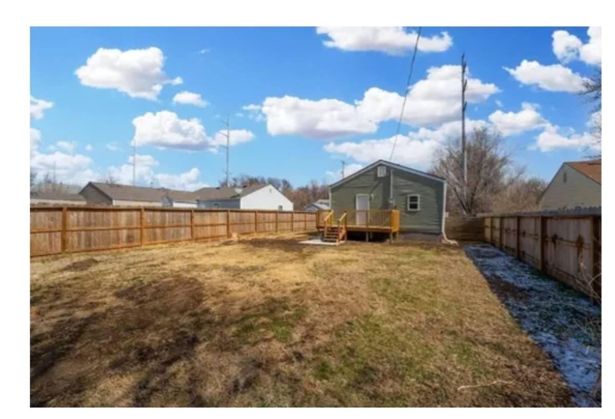 House for rent at 1631 N Hydraulic, Wichita, KS 67214