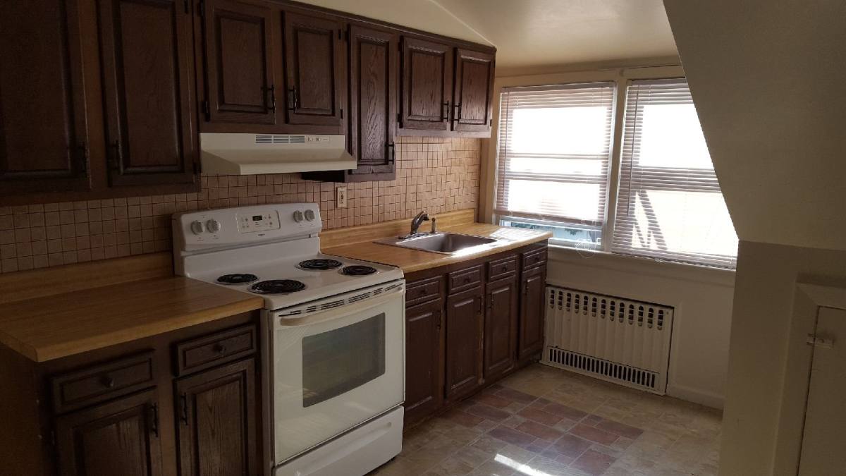 Apartment for rent at 46 Parkview Ave #46 2nd Floor, Belleville, NJ 07109