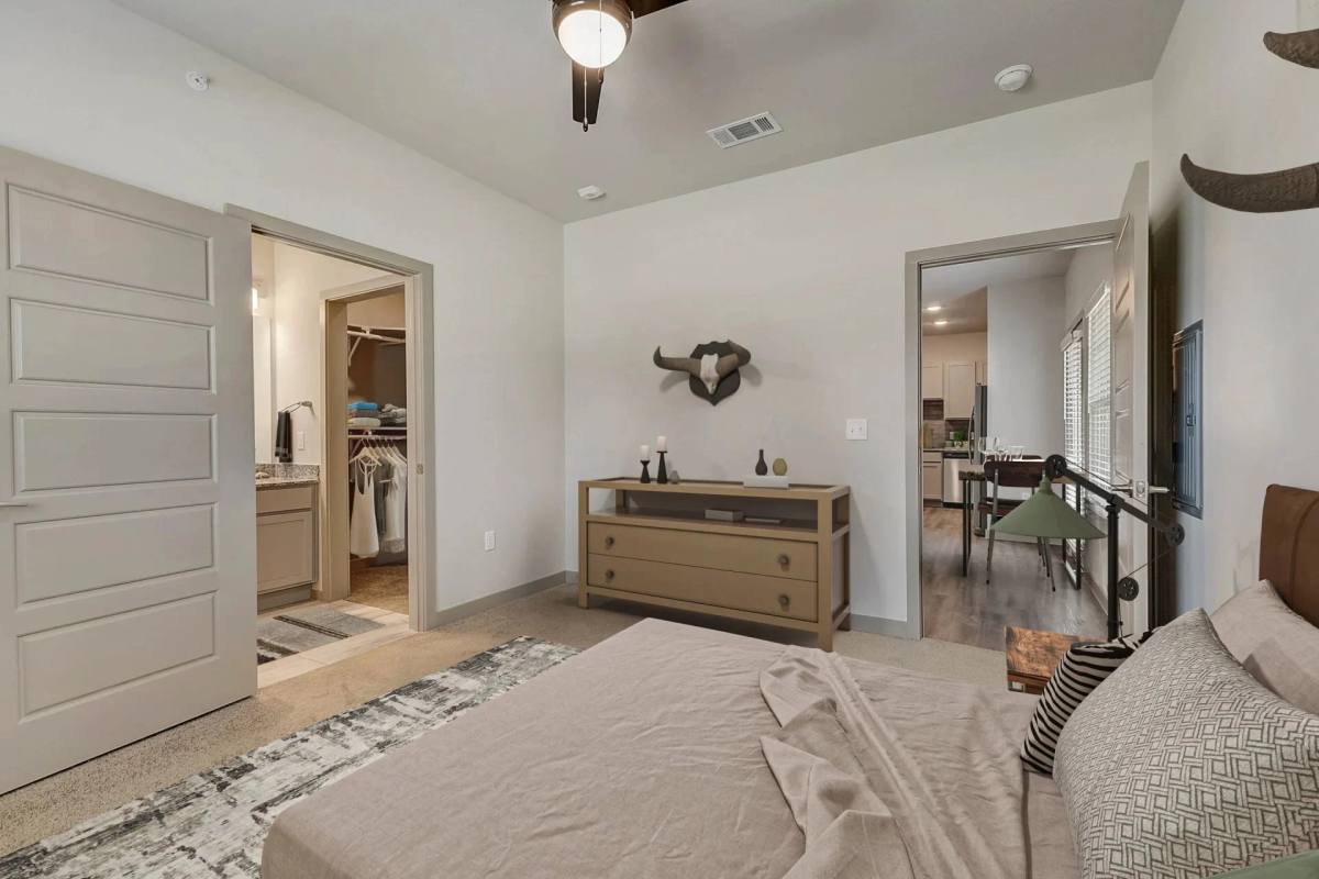 Apartment for rent at 4023 N Main St #933, Cleburne, TX 76033
