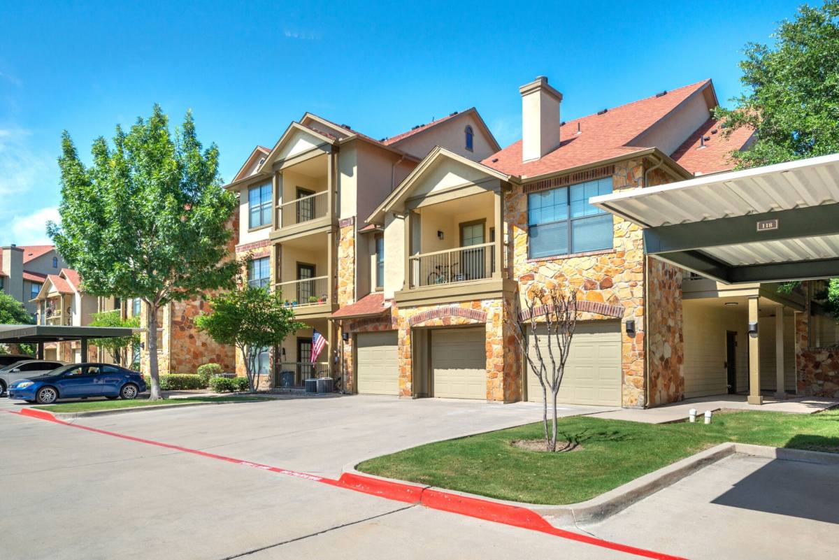 Apartment for rent at 8889 Cook Ranch Rd #534, Fort Worth, TX 76126