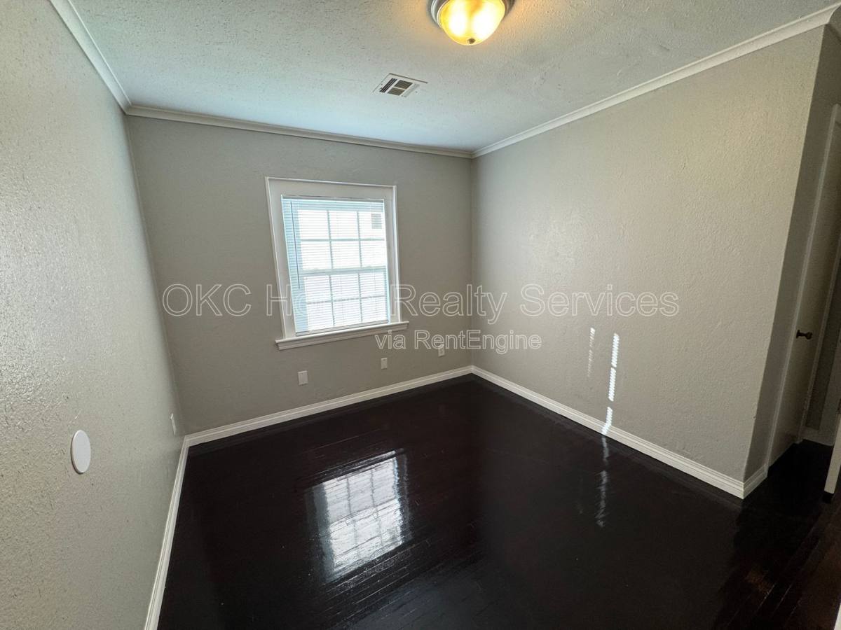 House for rent at 1516 Park Circle, Oklahoma City, OK 73111