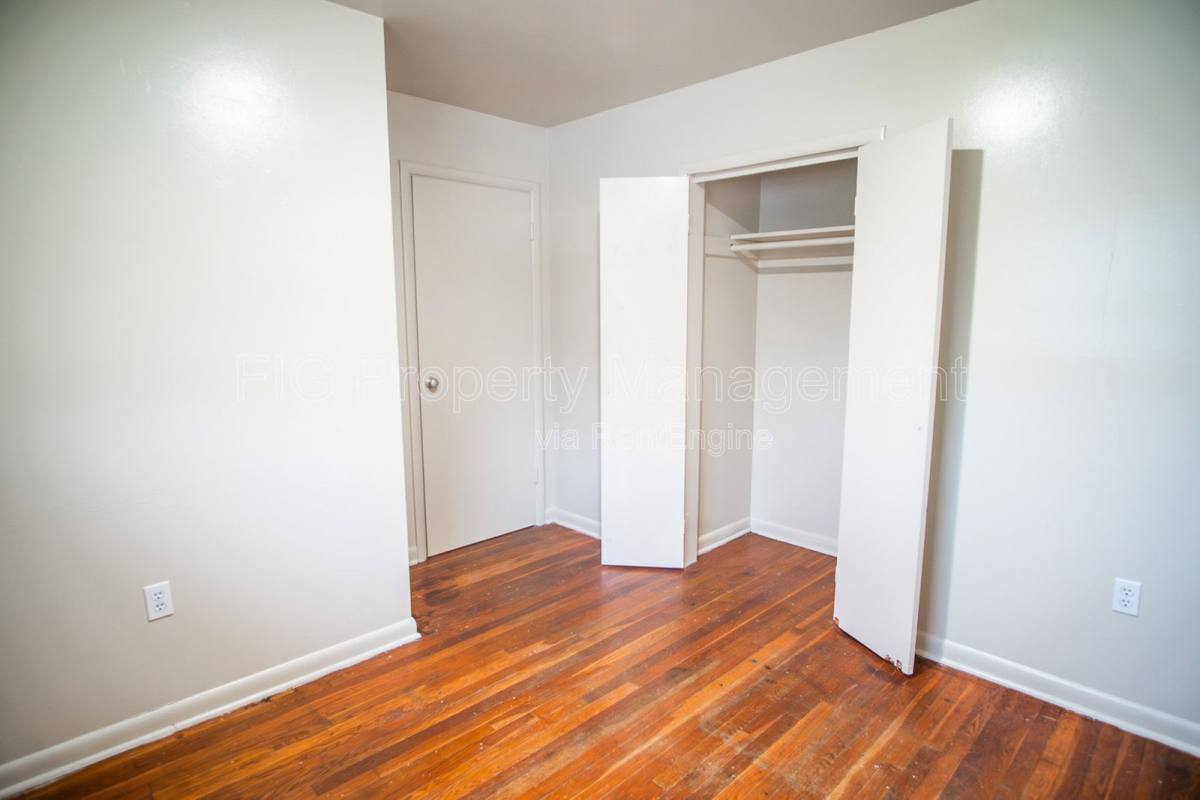 Apartment for rent at 127 Upper Airbase Lane #6, Briceville, TN 37710