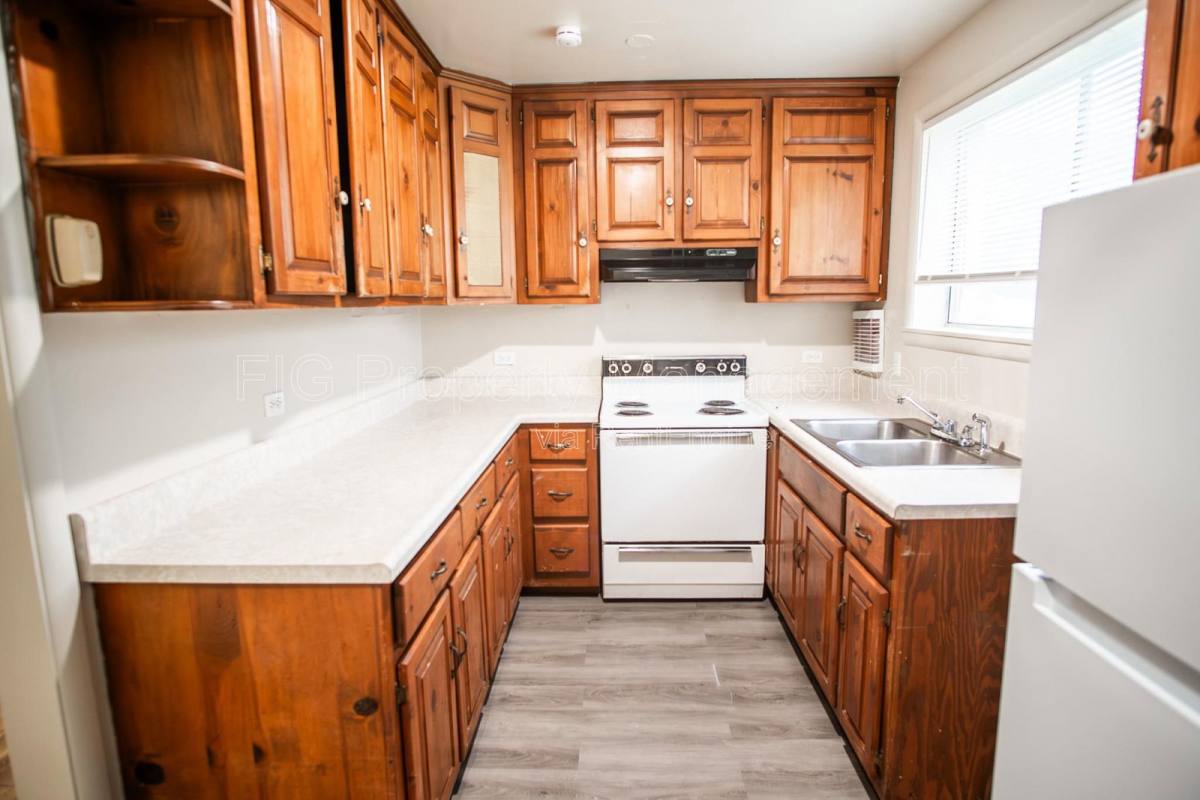 Apartment for rent at 127 Upper Airbase Lane #6, Briceville, TN 37710