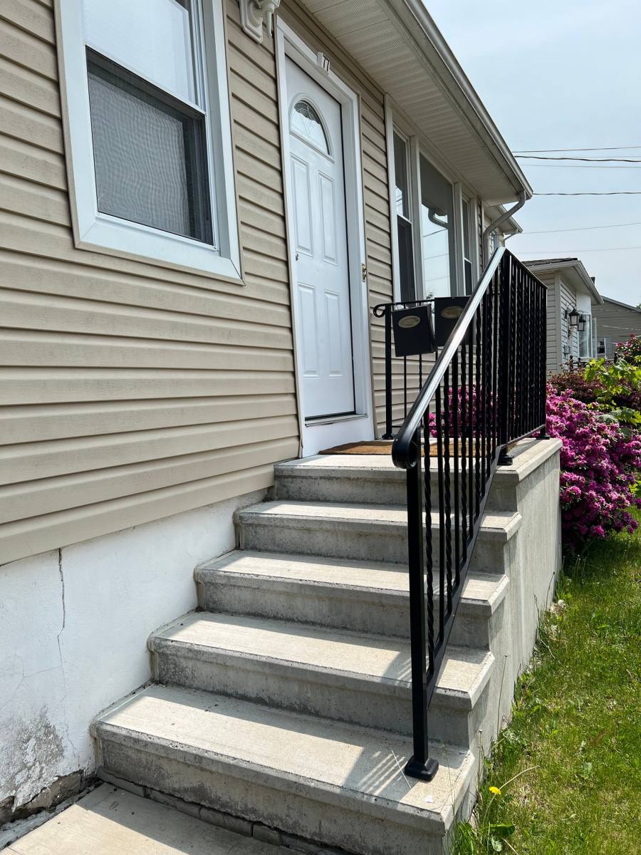 Apartment for rent at 77 Wesley St #2, Clifton, NJ 07013