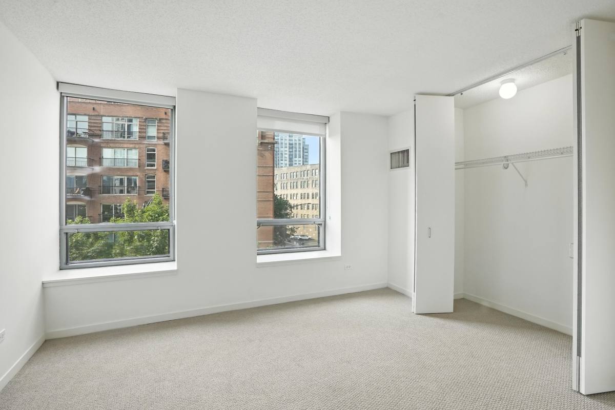 Apartment for rent at 542 N Kingsbury, Chicago, IL 60654