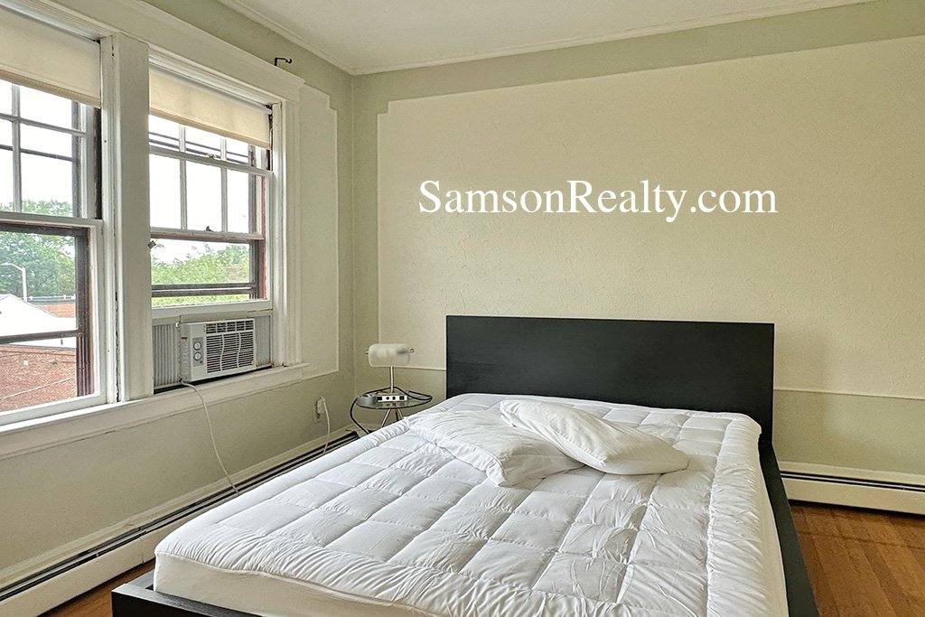 Apartment for rent at 94 Medway #6, Providence, RI 02906