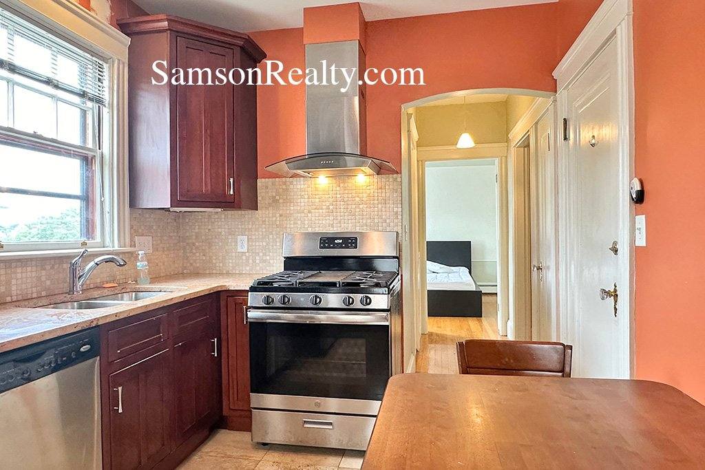 Apartment for rent at 94 Medway #6, Providence, RI 02906