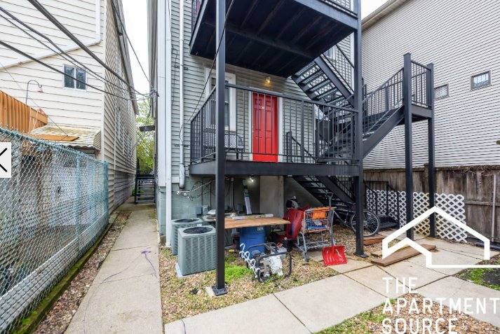 Apartment for rent at 1738 W Altgeld St #2, Chicago, IL 60647