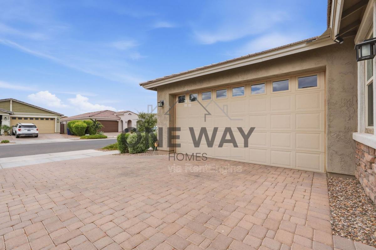 House for rent at 9836 E Red Giant Dr, Mesa, AZ 85212