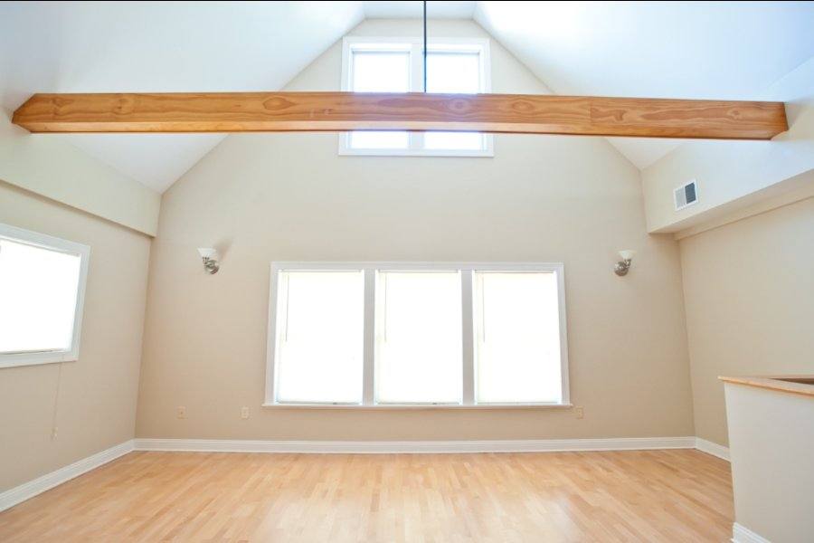 Townhouse for rent at 3255 N Oakland Ave, Milwaukee, WI 53211