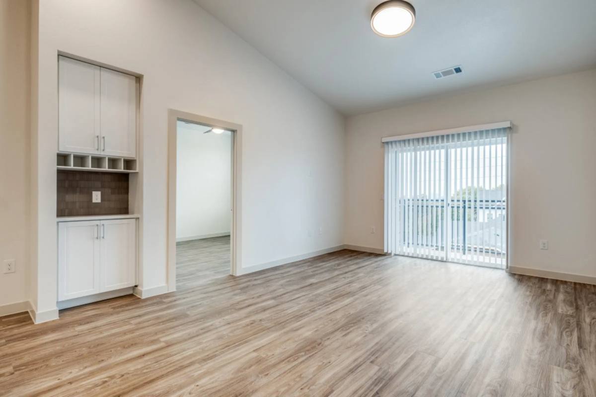 Apartment for rent at 624 N Lancaster Ave #213, Dallas, TX 75203