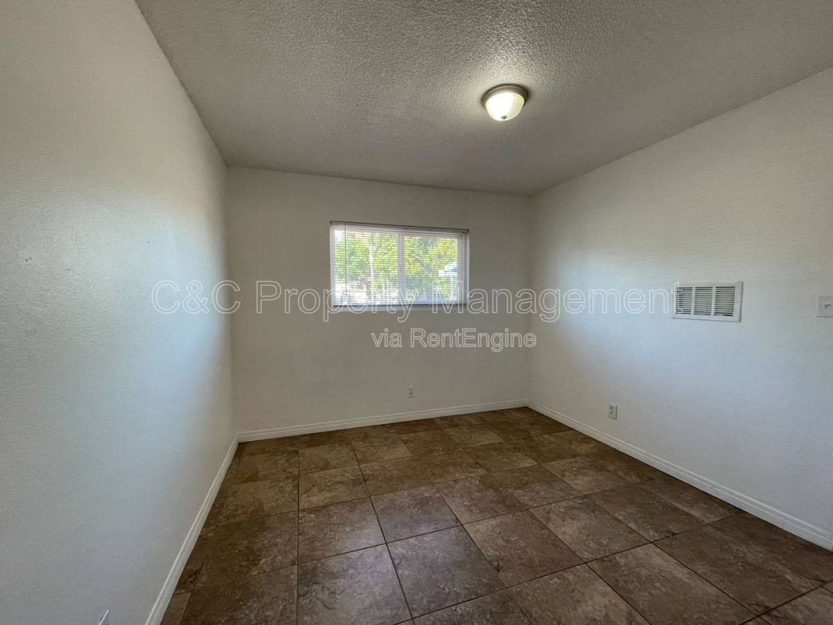 Apartment for rent at 199 N Inez St #D, Hemet, CA 92543