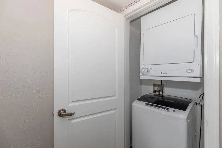 Apartment for rent at 7913 Harwood Rd #31, Fort Worth, TX 76108