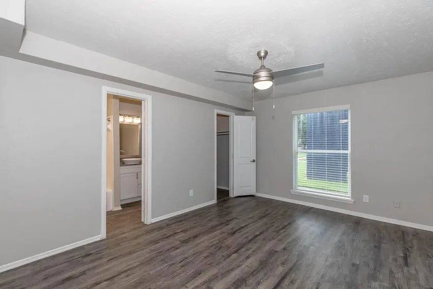Apartment for rent at 7913 Harwood Rd #31, Fort Worth, TX 76108