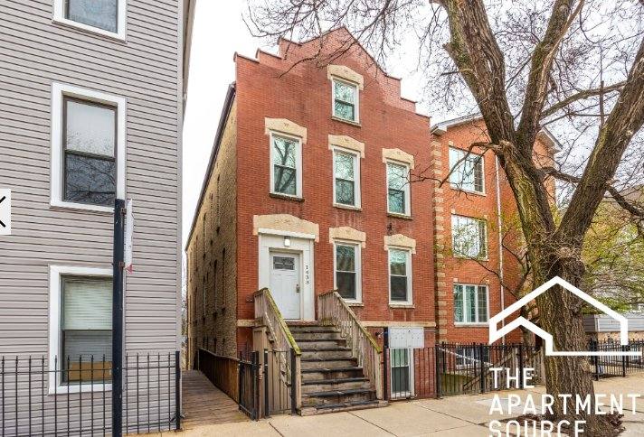 Apartment for rent at 1433 N Cleaver #2F, Chicago, IL 60642