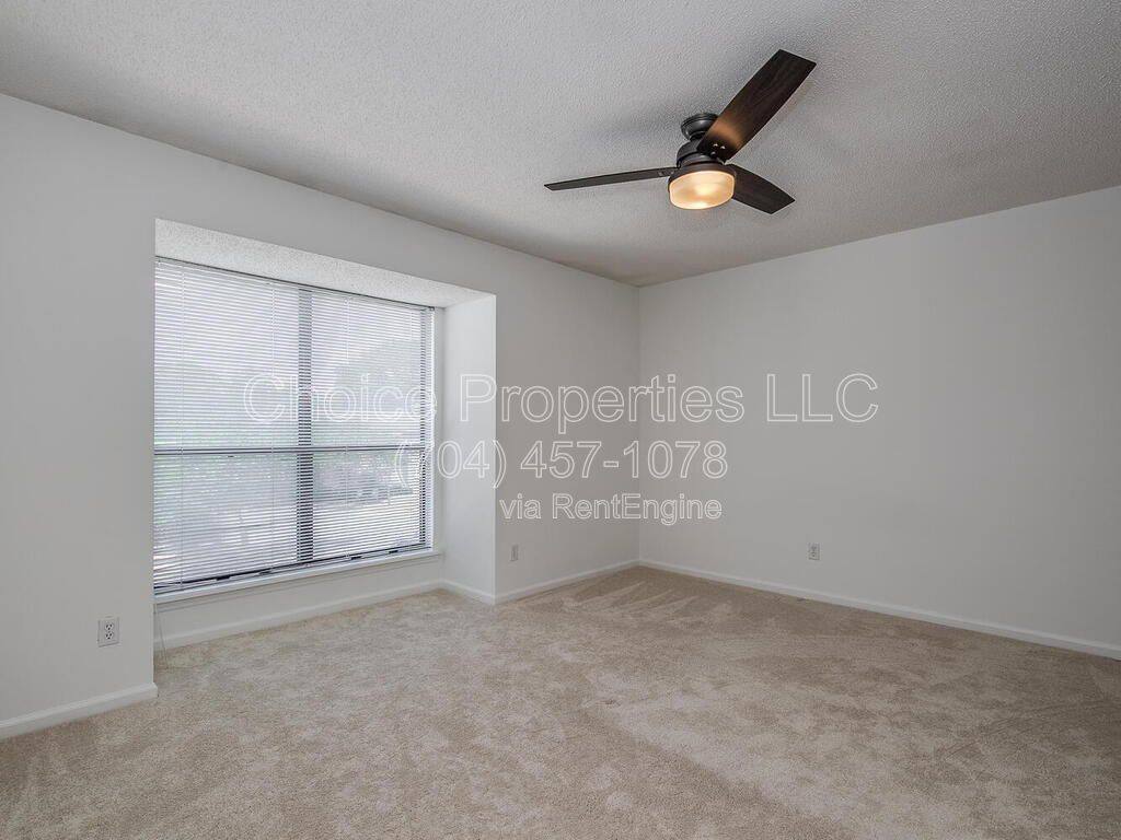 Apartment for rent at 11042 Running Ridge Rd, Charlotte, NC 28226
