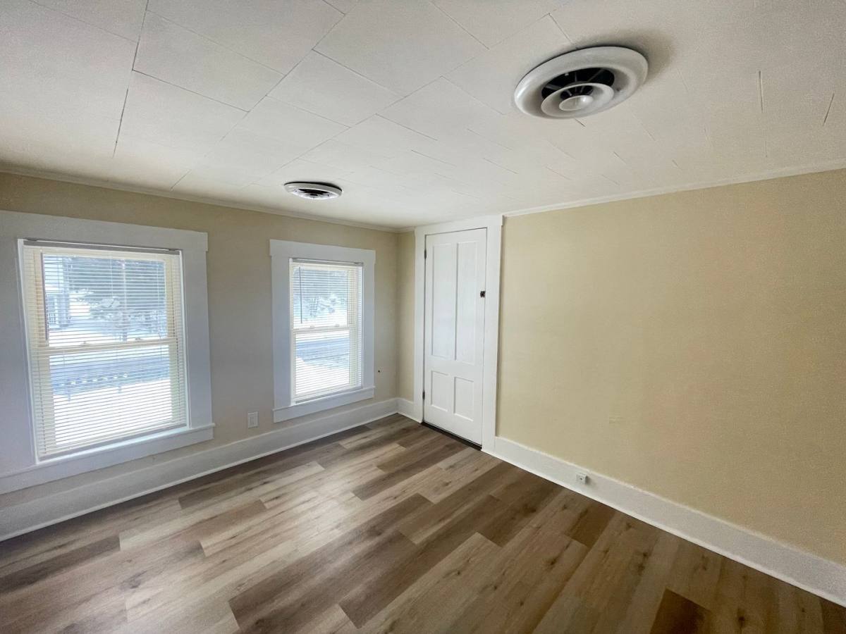 Apartment for rent at 98 Main St #2, Raymond, NH 03077