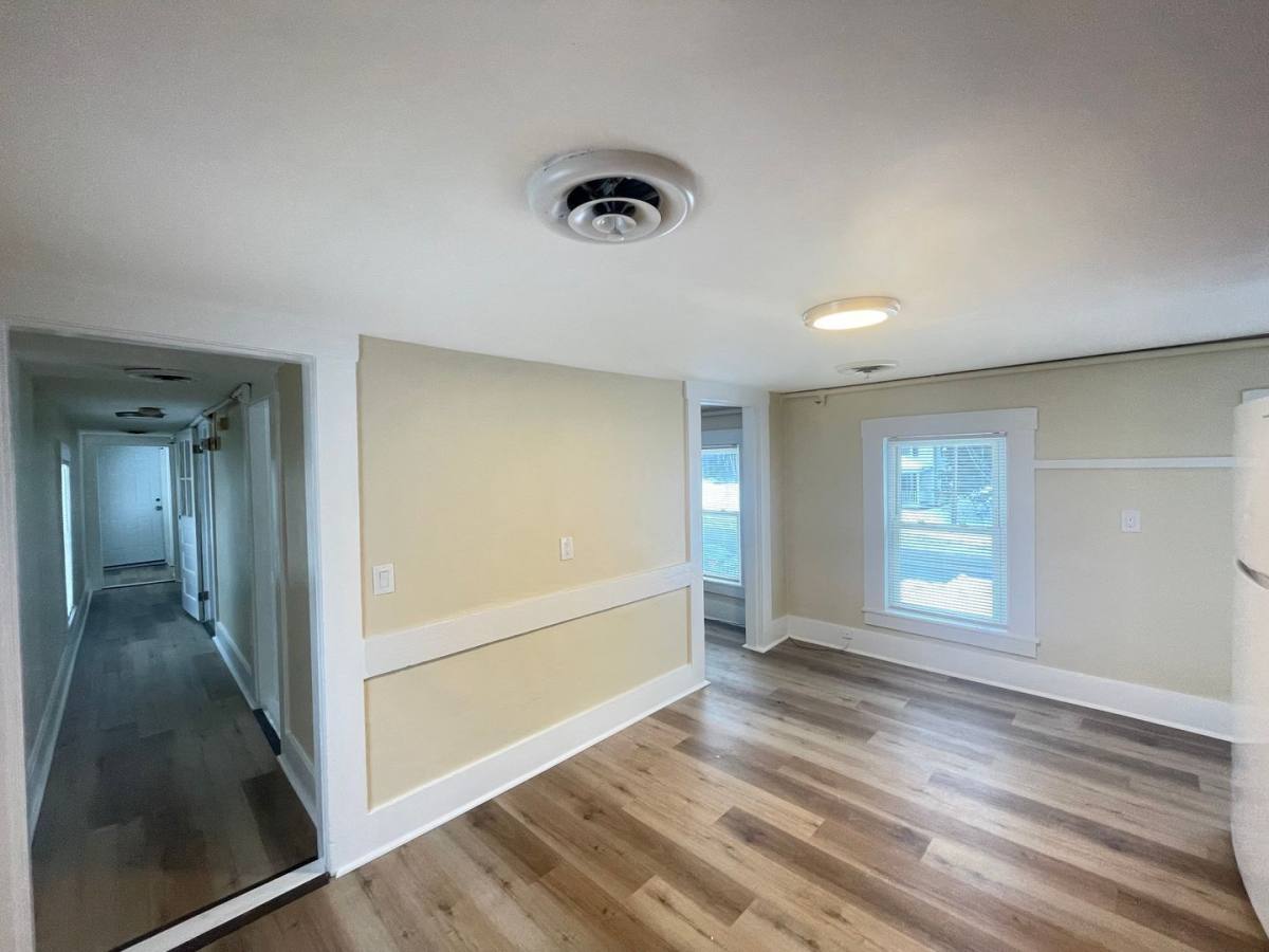 Apartment for rent at 98 Main St #2, Raymond, NH 03077