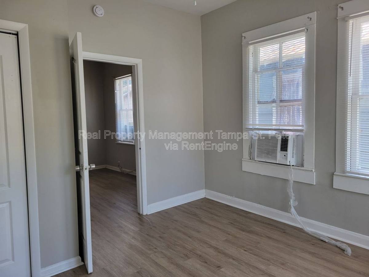 Apartment for rent at 3005 Sanchez St #4, Tampa, FL 33605