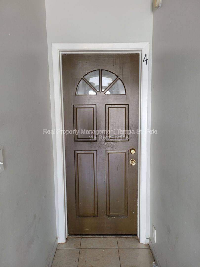 Apartment for rent at 3005 Sanchez St #4, Tampa, FL 33605