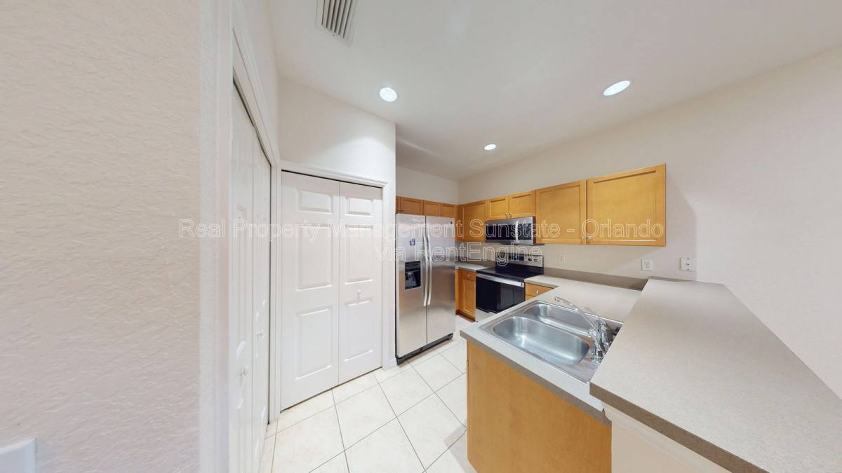 Apartment for rent at 1560 Cumin Dr, Kissimmee, FL 34759