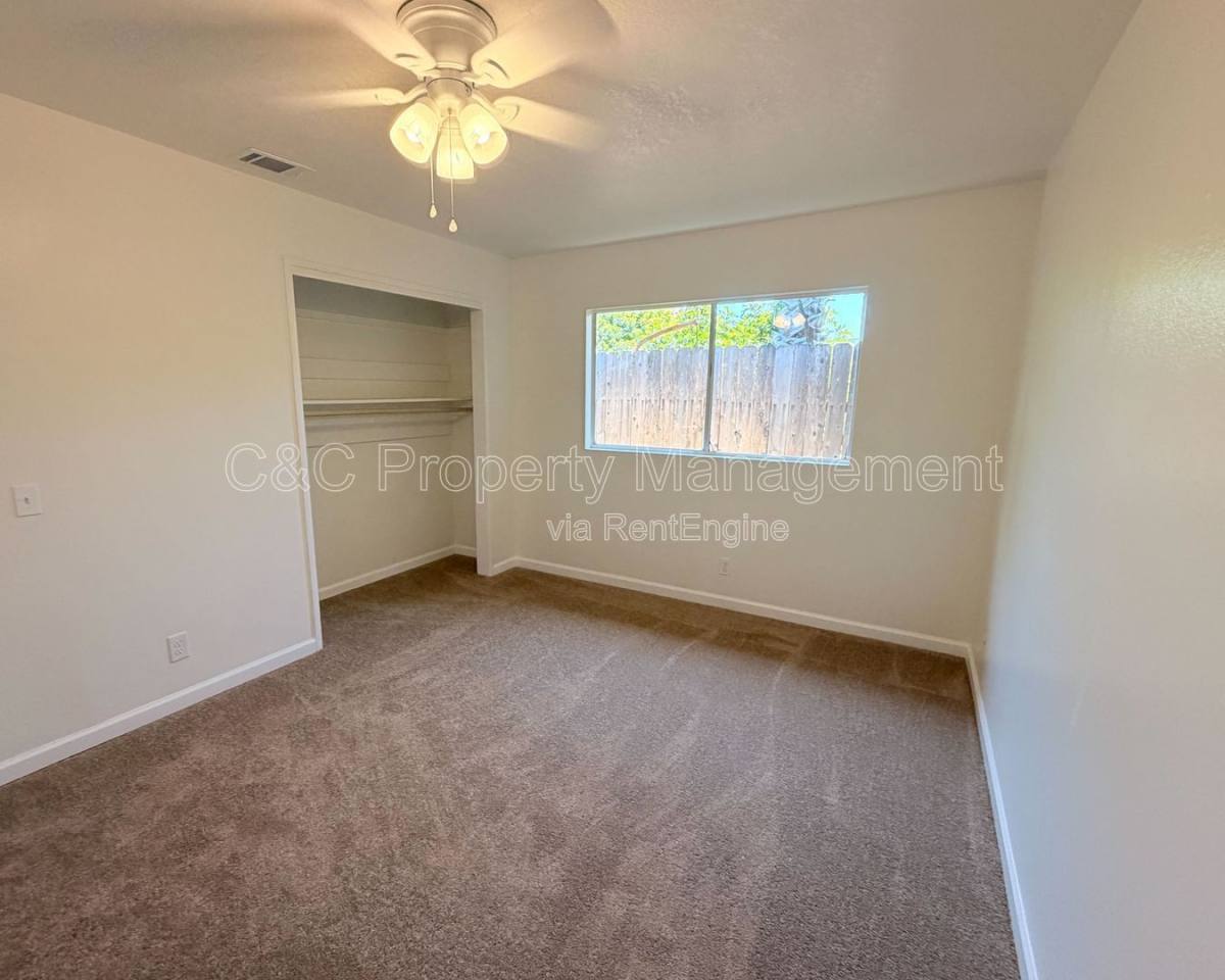Apartment for rent at 219 Plymouth Dr #B, Vista, CA 92083