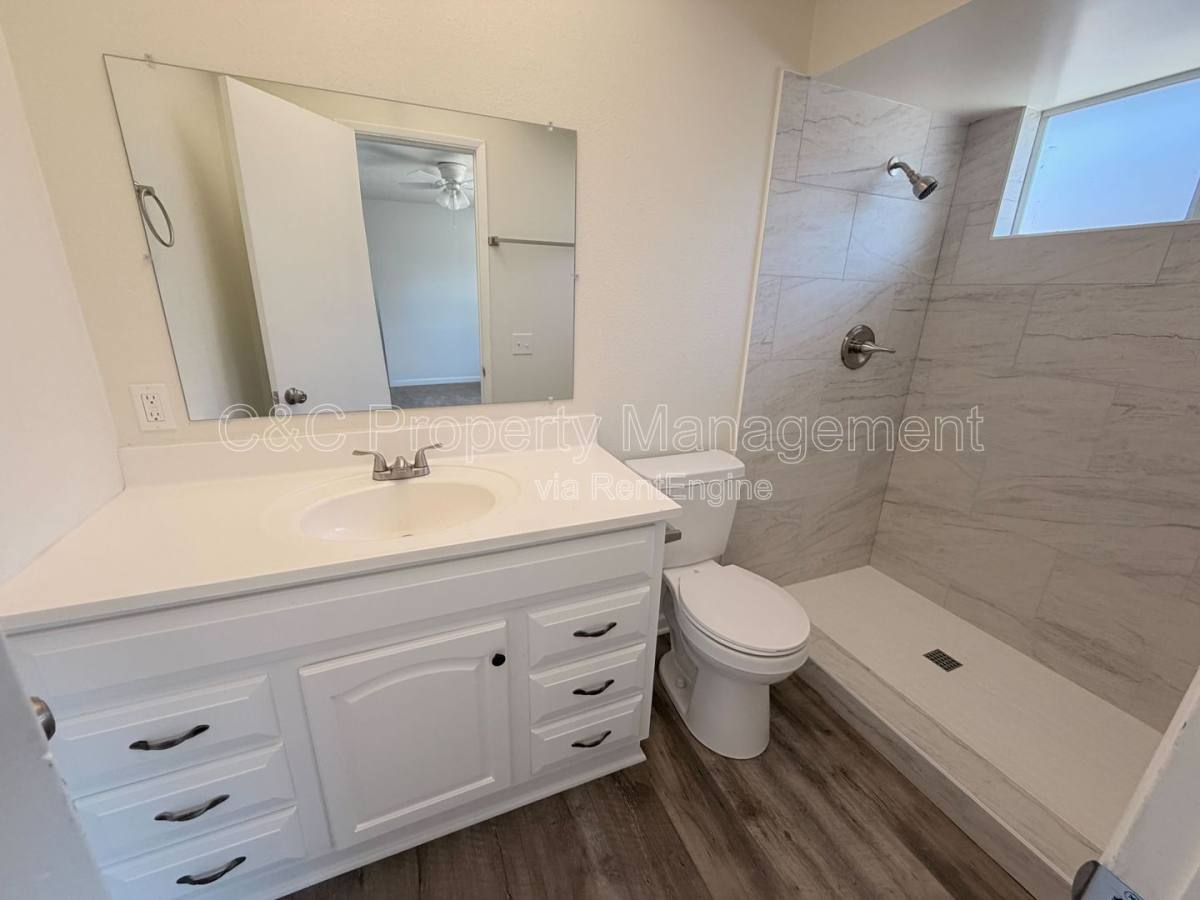 Apartment for rent at 219 Plymouth Dr #B, Vista, CA 92083