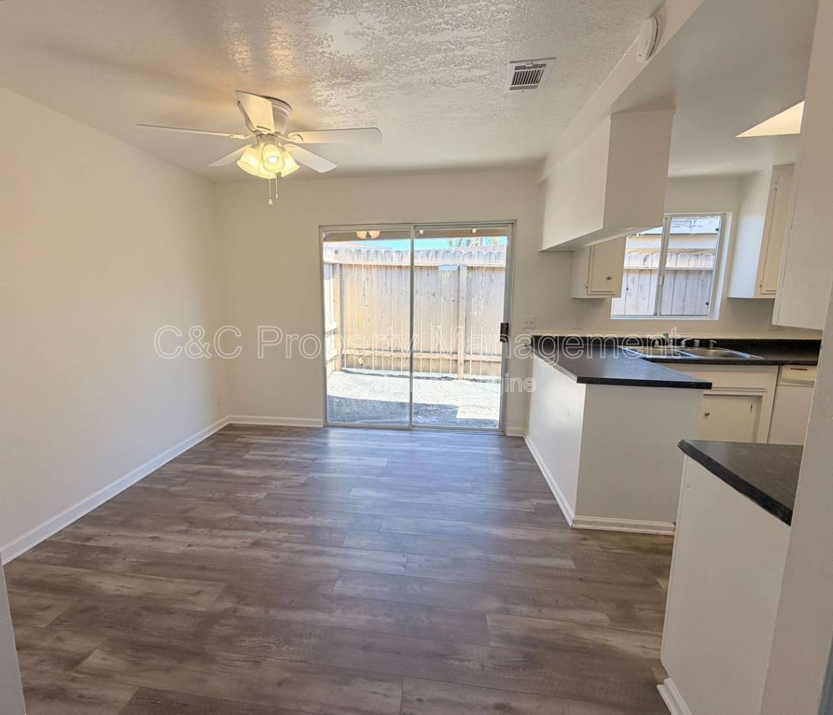 Apartment for rent at 219 Plymouth Dr #B, Vista, CA 92083