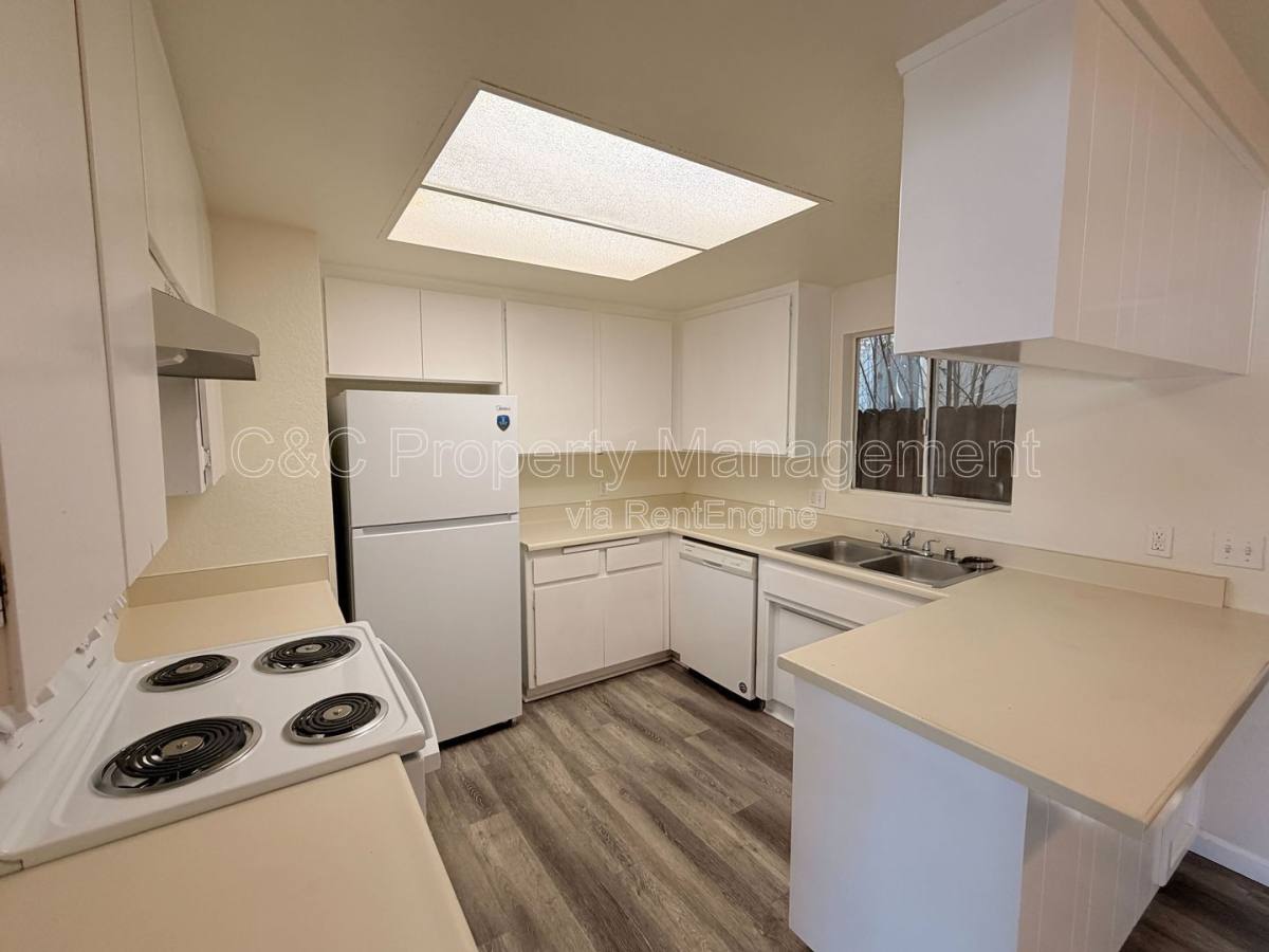 Apartment for rent at 219 Plymouth Dr #A, Vista, CA 92083