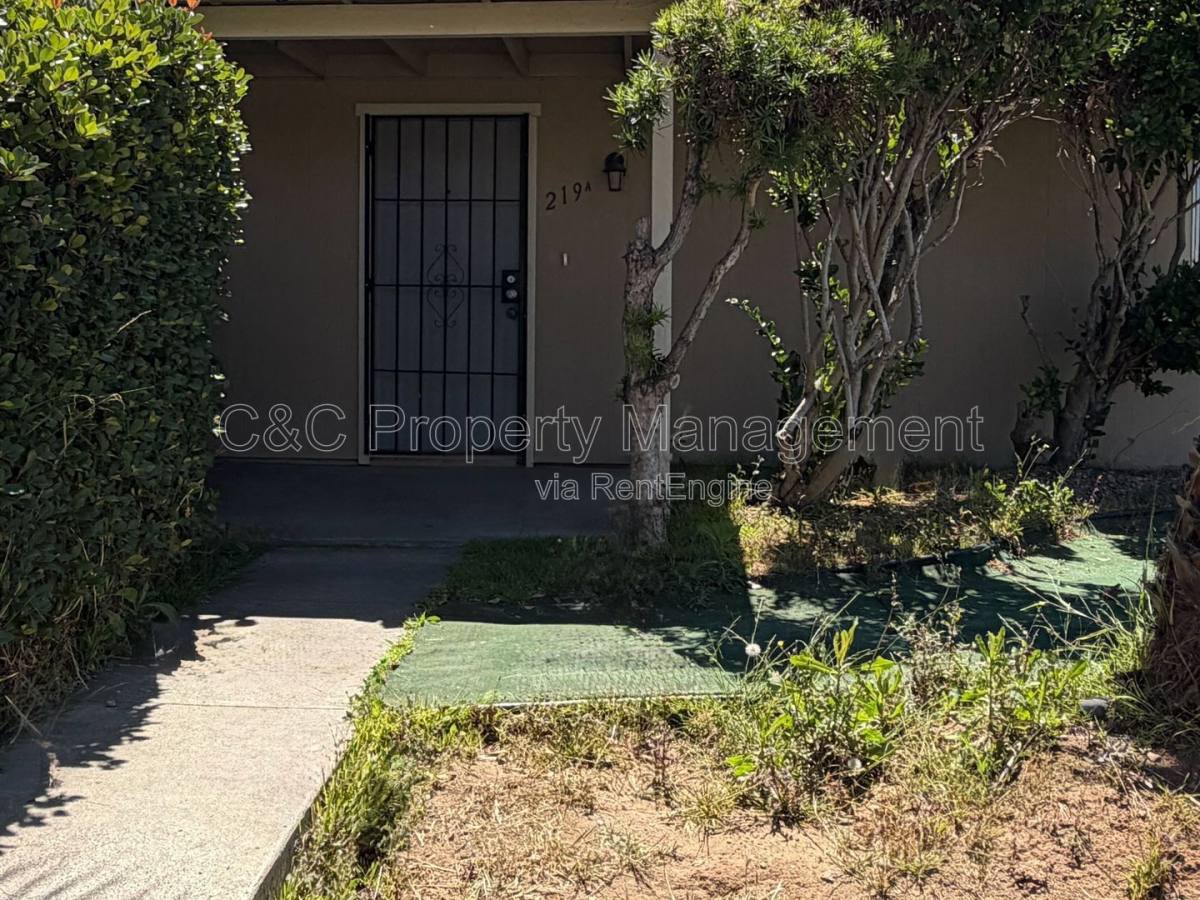 Apartment for rent at 219 Plymouth Dr #A, Vista, CA 92083