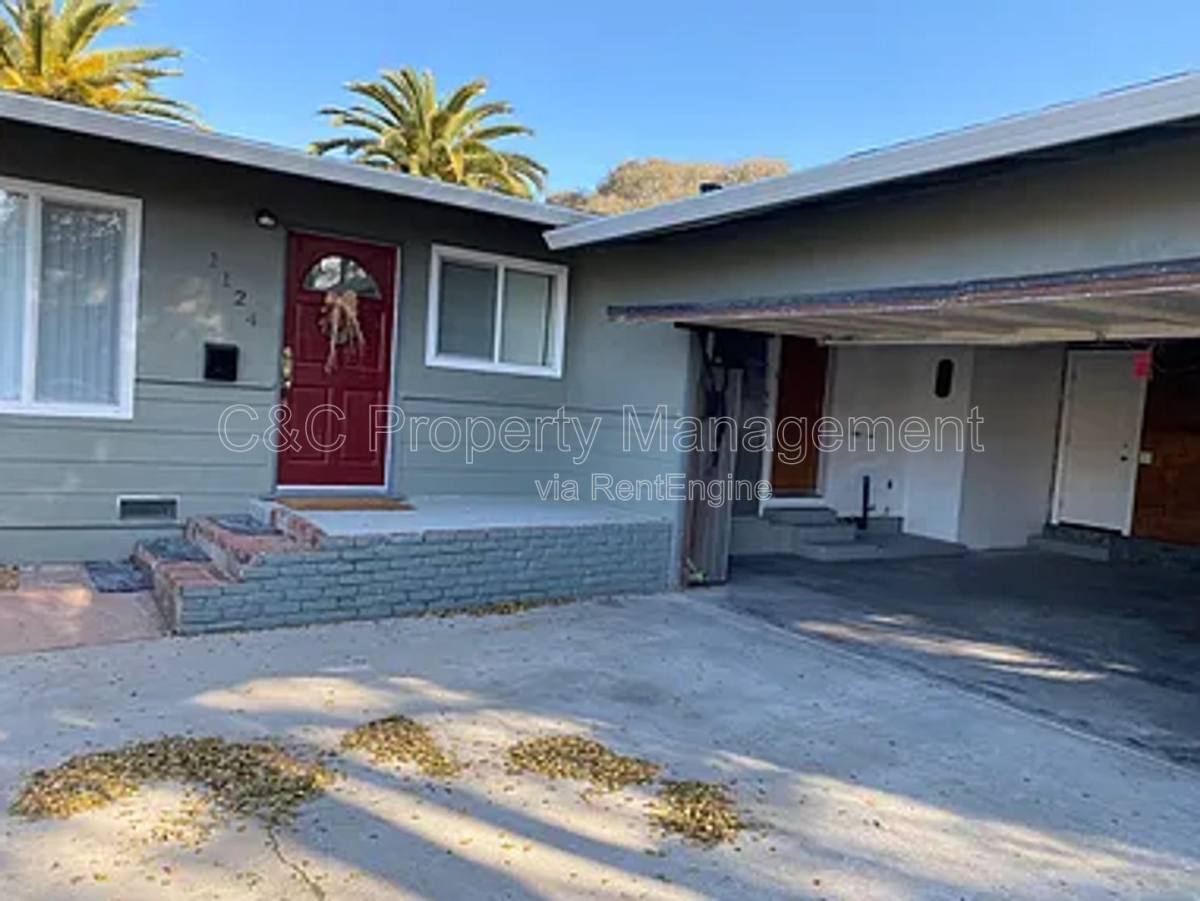 1124 Carson St, Seaside, CA 93955 - House for Rent - Image 2