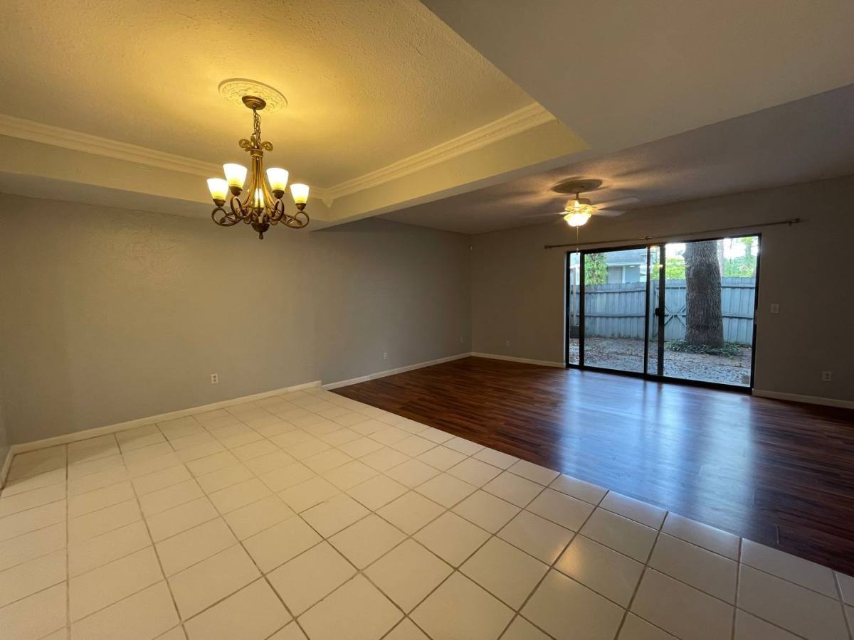 Townhouse for rent at 710 Raymond Circle, Altamonte Springs, FL 32714