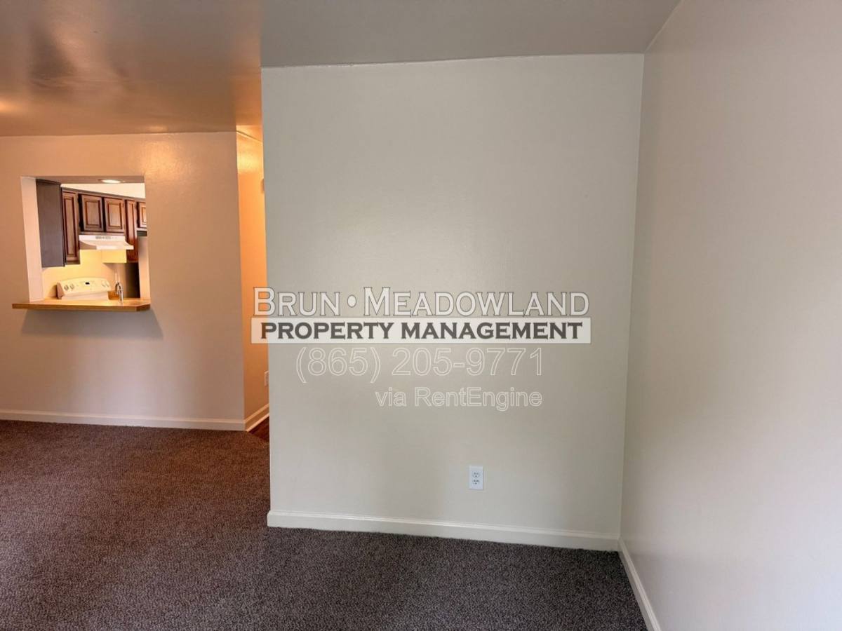 Apartment for rent at 9116 Parktop Lane NW #B, Knoxville, TN 37923