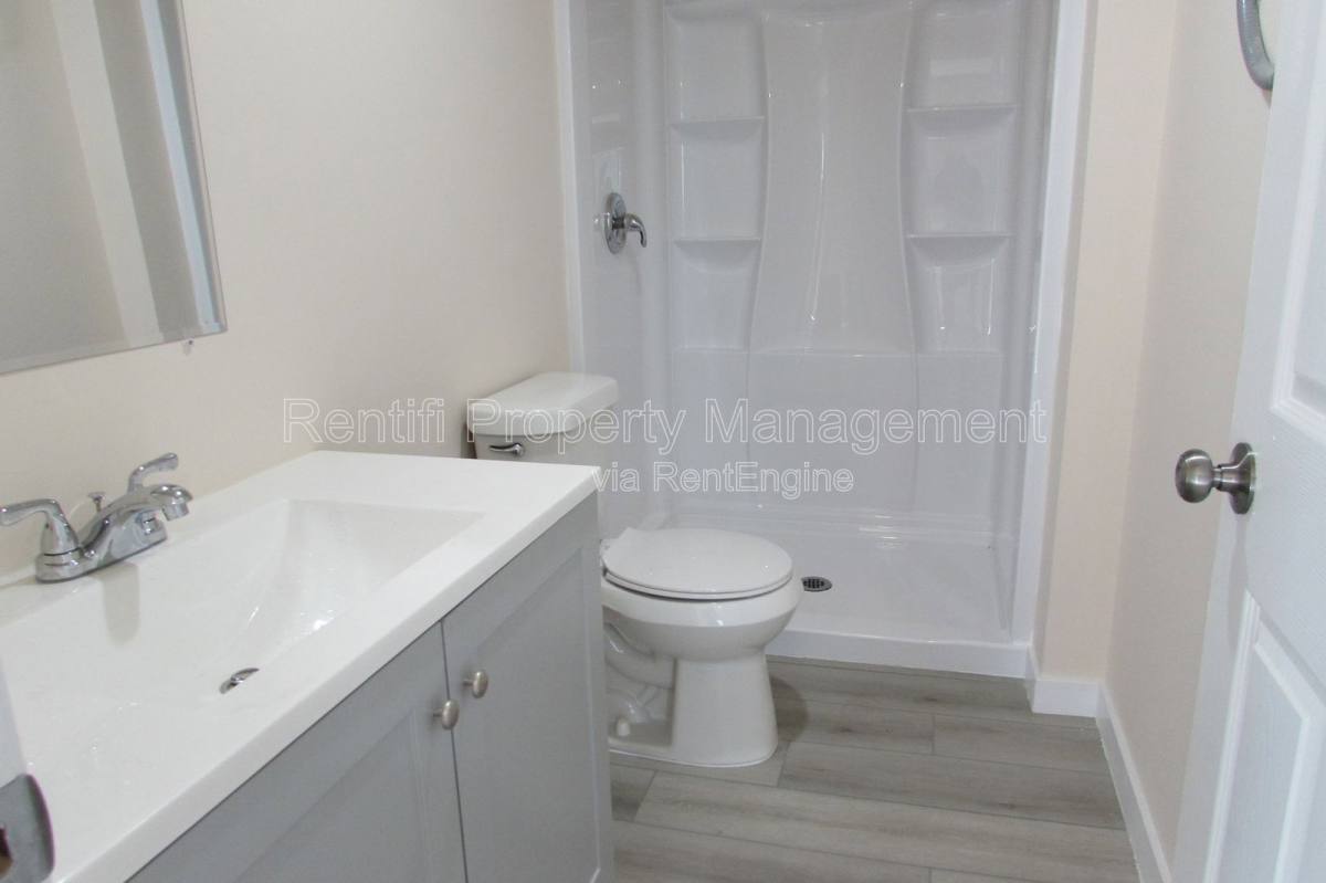 Apartment for rent at 101 3rd St #1, Fort Myers, FL 33907