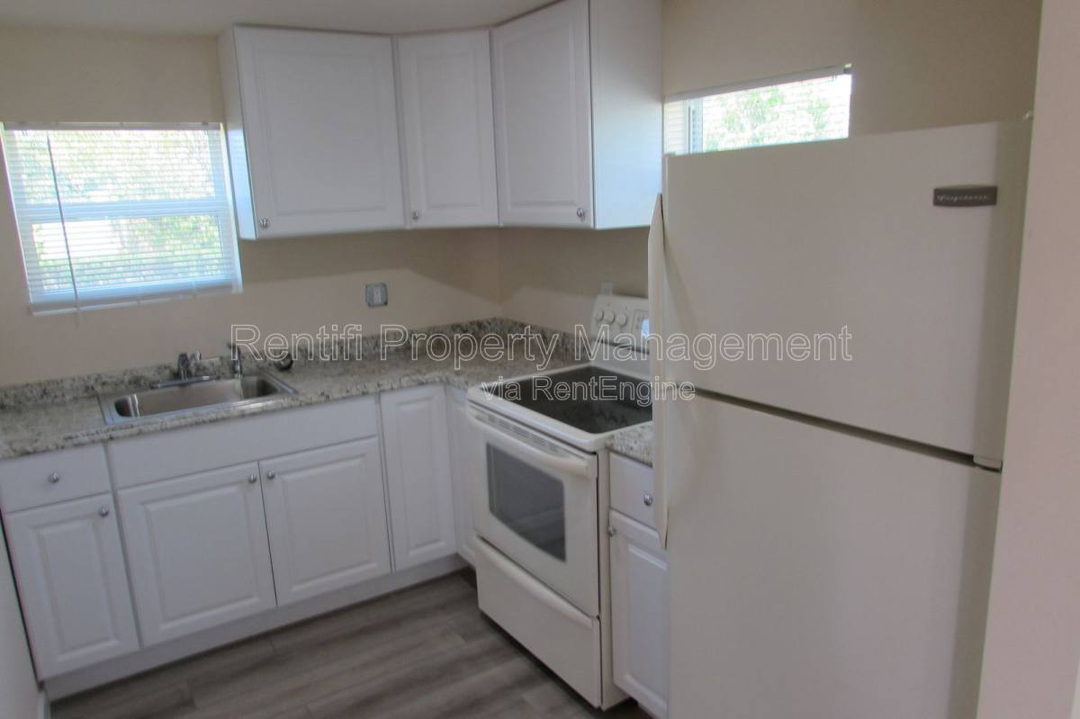Apartment for rent at 101 3rd St #1, Fort Myers, FL 33907