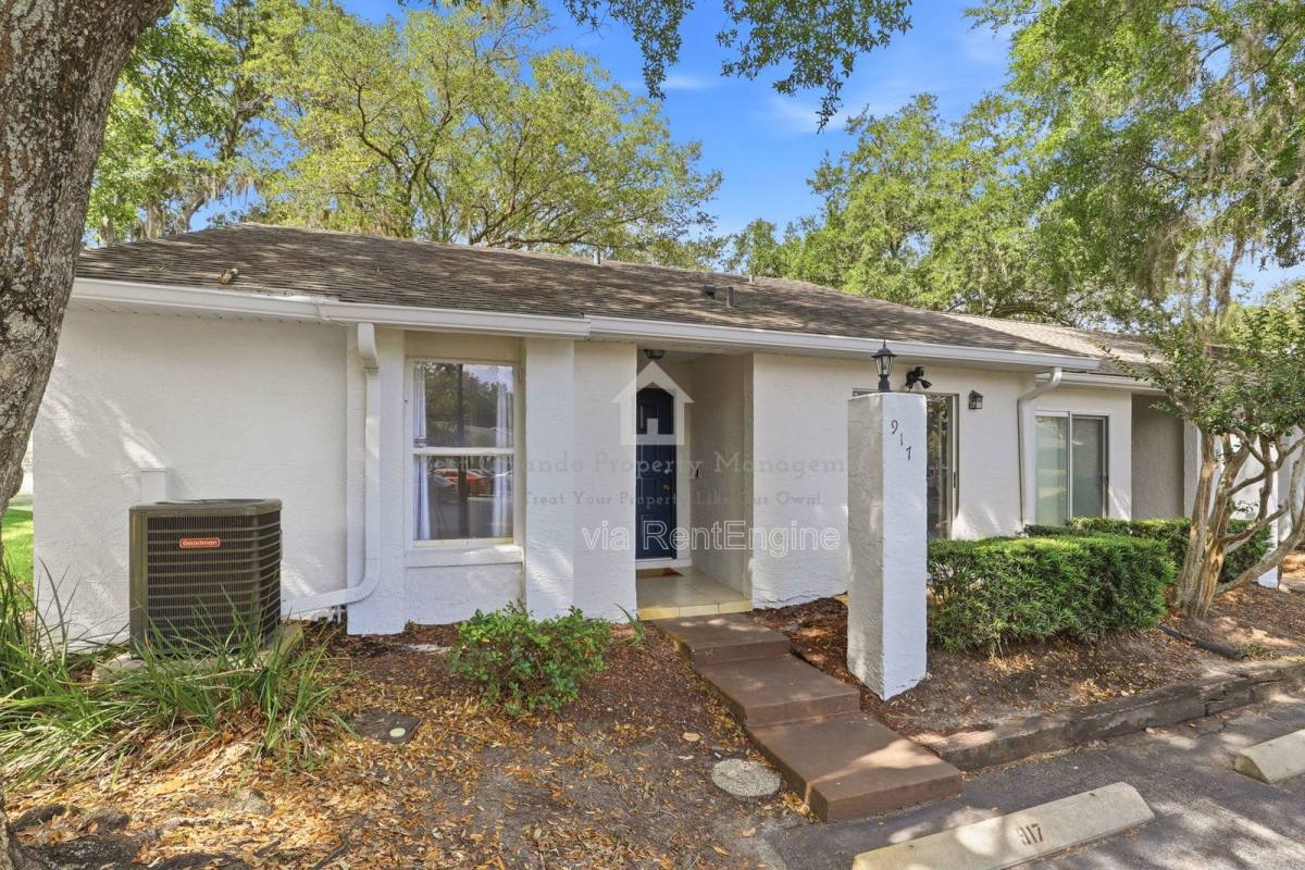 Apartment for rent at 917 Pebble Creek Circle #1, Orlando, FL 32824